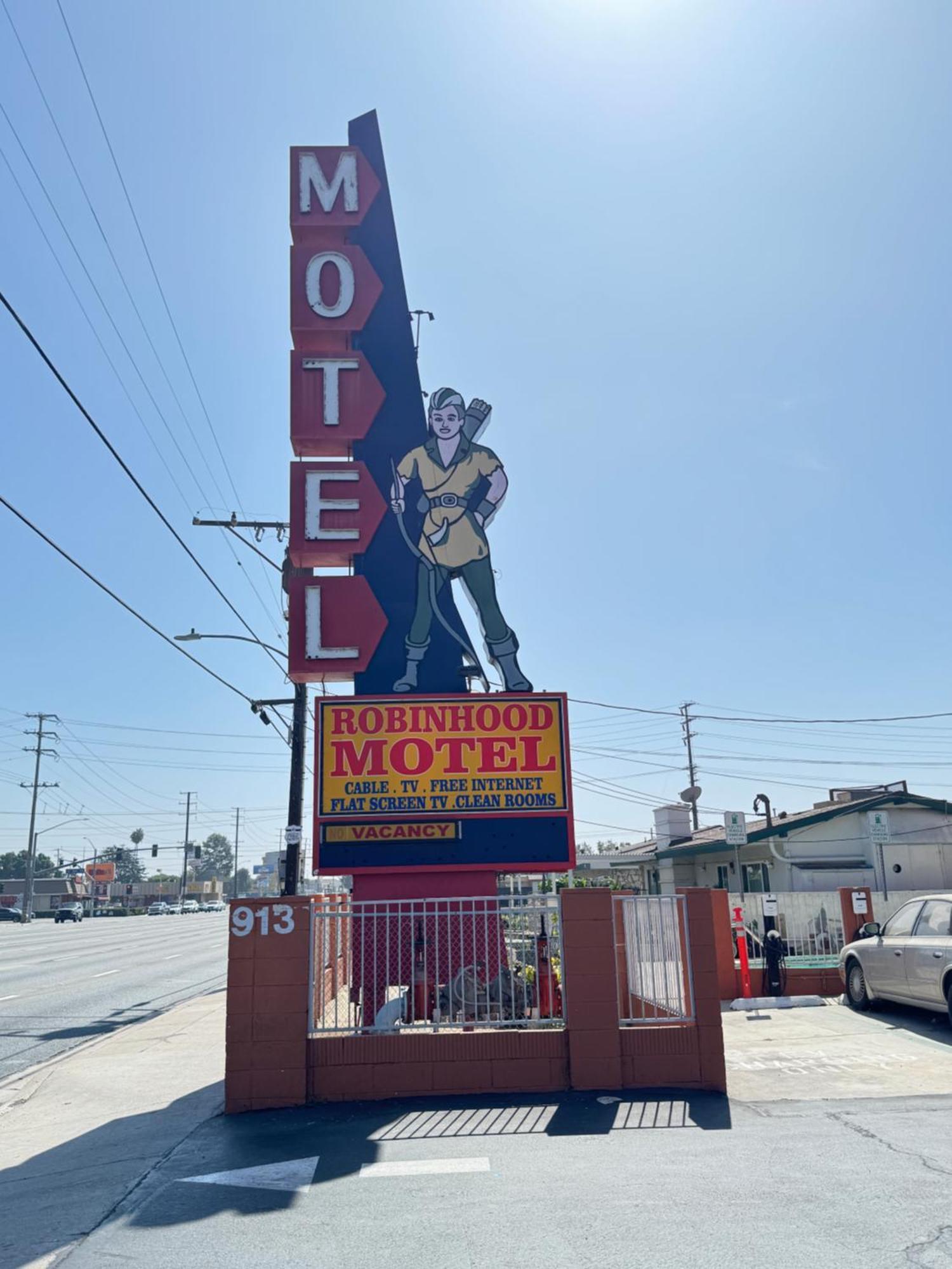 Robinhood Motel Anaheim West Экстерьер фото
